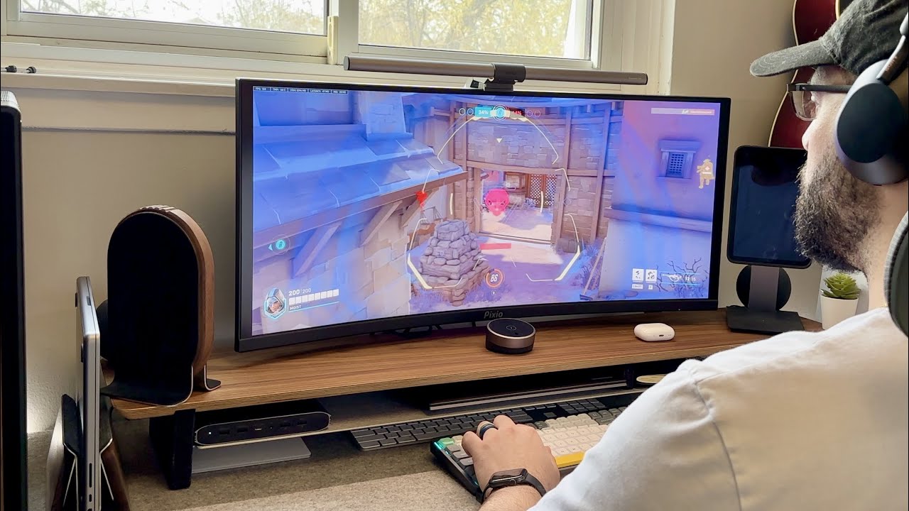 The BEST Gaming Monitor Under $400! - RTX 2070 + PS5