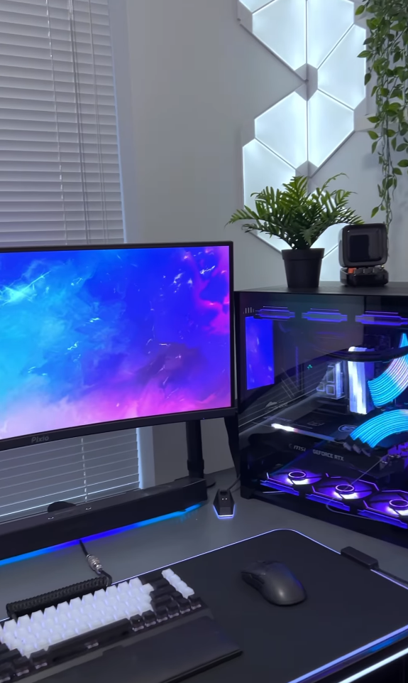 We made the switch to the PXC348C Ultrawide Monitors 😁